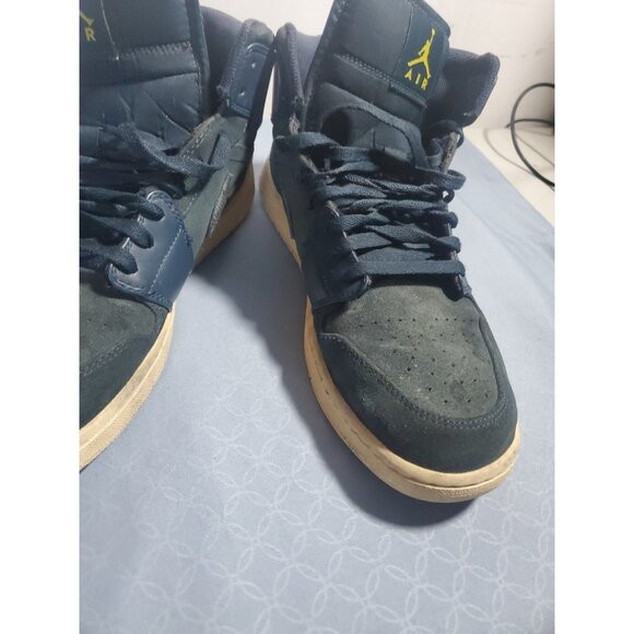 Nike Air Jordan 1 Retro Mid Armory Navy/Electrolime Jumpman 554724-421 Mens 13 - Picture 9 of 16